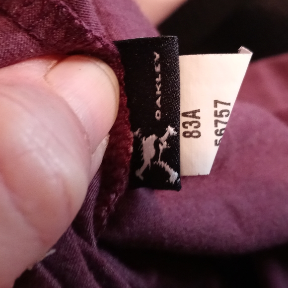 ⭐Oakley Men's Shirt⭐️ - Picture 8 of 8